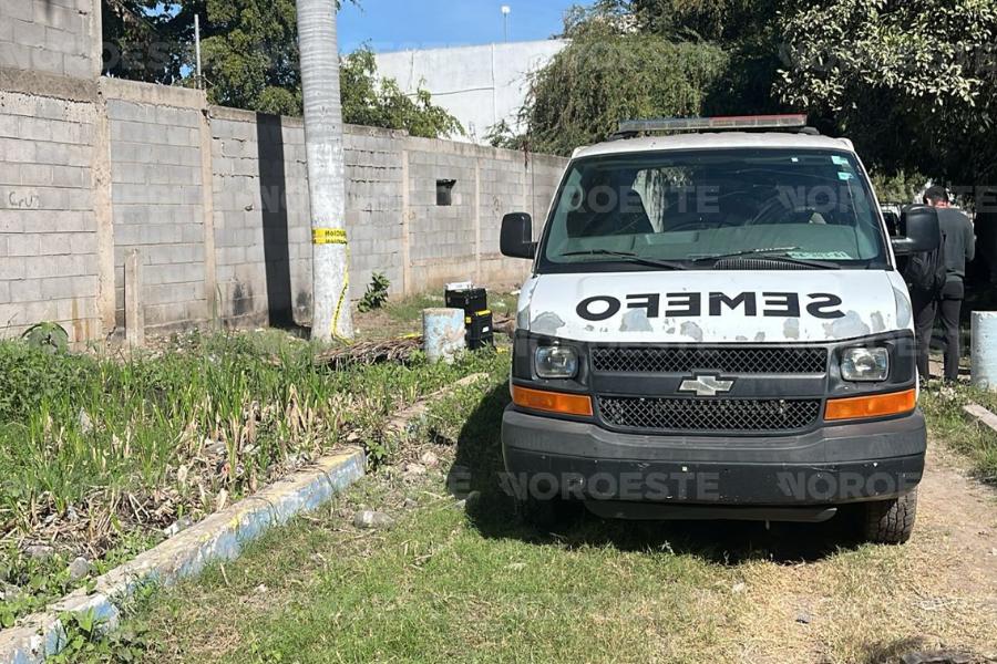 $!Localizan a un hombre sin vida a espaldas de la Cruz Roja en Villa Juárez, Navolato