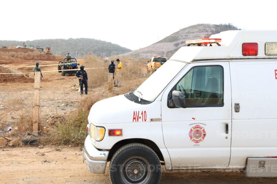 $!Hombre muere electrocutado al intentar sustraer cables de un transformador de CFE en Mazatlán