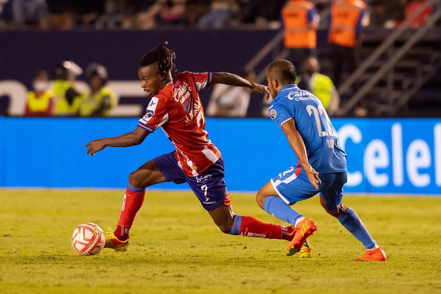 $!Cruz Azul iguala sin goles frente al Atlético de San Luis y alarga racha sin triunfo