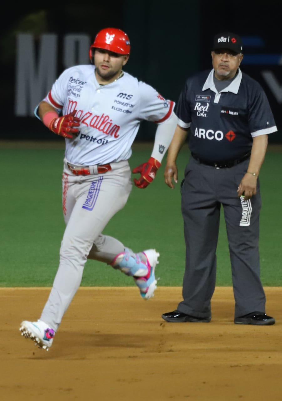 $!Falla bateo oportuno y Venados deja ir serie ante Tucson