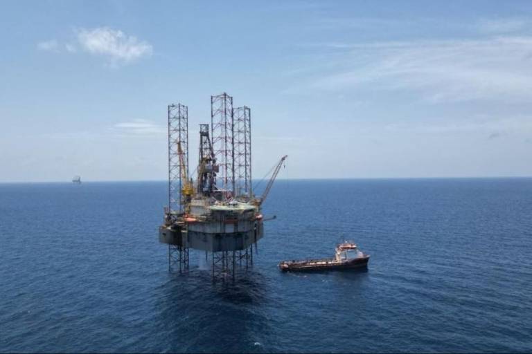 Presuntos ‘piratas’ asaltan plataforma petrolera de Pemex, en la Sonda de Campeche