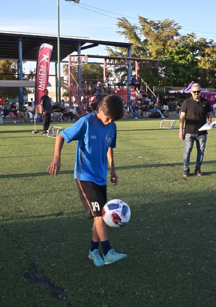 $!Con ambiente mundialista, se enciende la pasión por el futbol en La Foresta, con la segunda parada del Mundialito Imdem