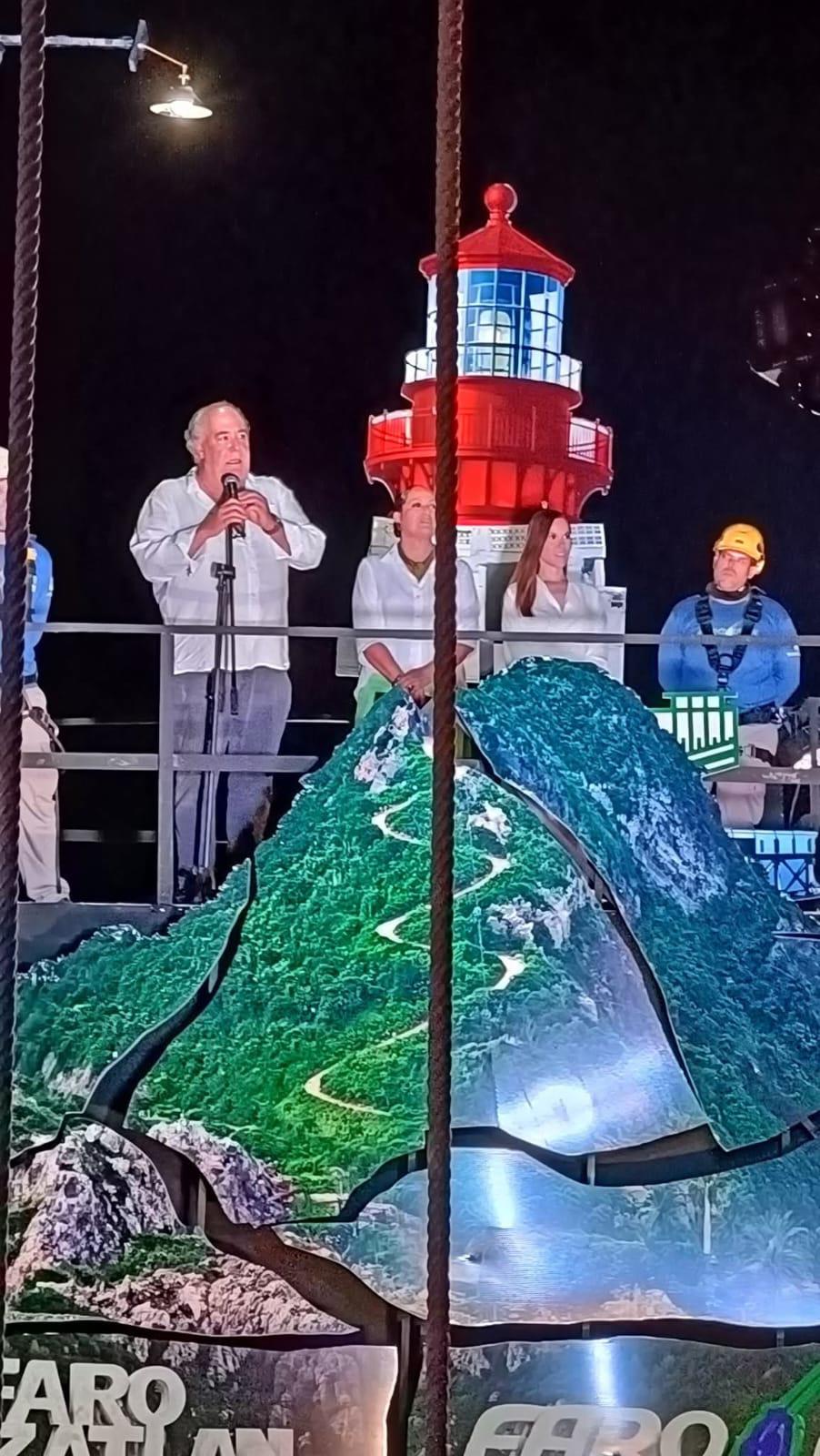 $!Con mar de fondo y visión de futuro, reciben de nuevo a los amigos de Mazatlán