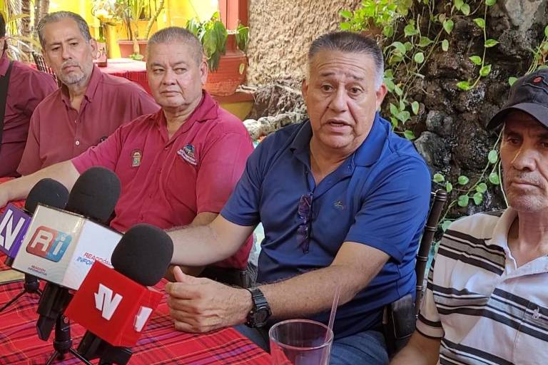 Operadores de transporte público en Culiacán reclaman sueldo fijo y garantías laborales