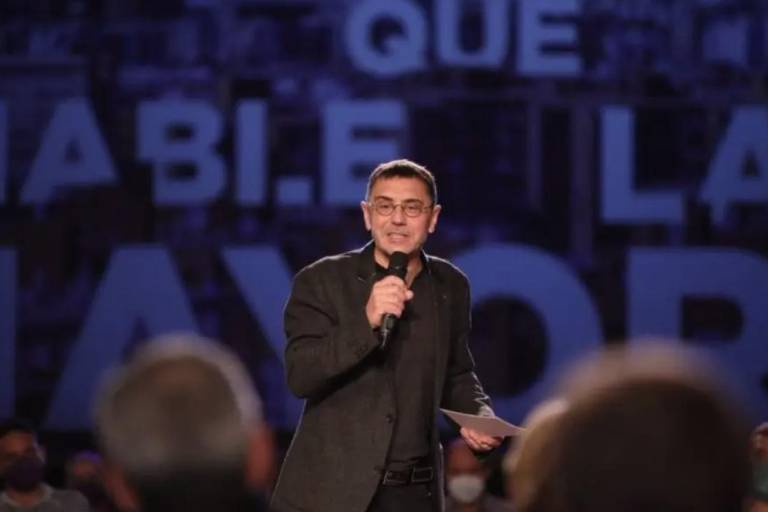 Juan Carlos Monedero, investigado por el INE, impulsa la aspiración de Adán Augusto