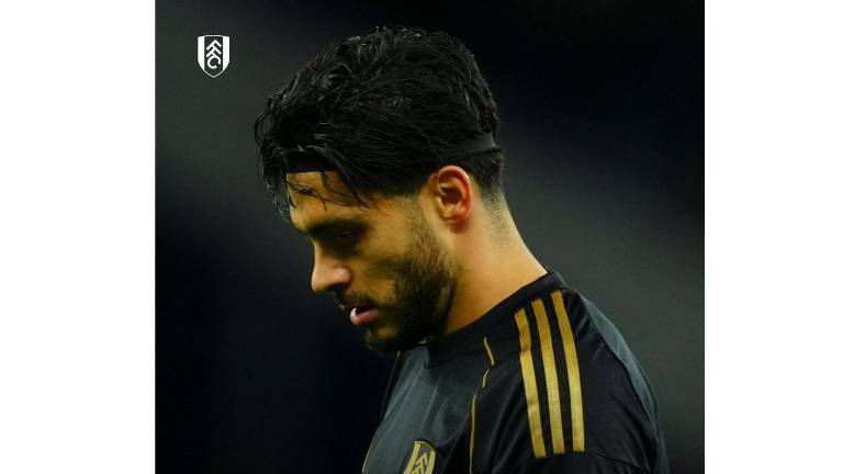 Raúl Jiménez está de luto.