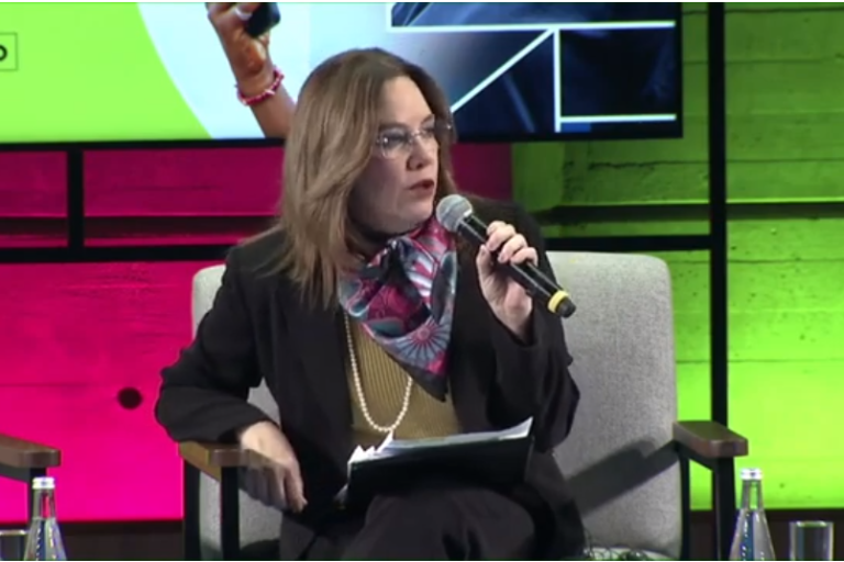 Llama INAI a regular las plataformas digitales