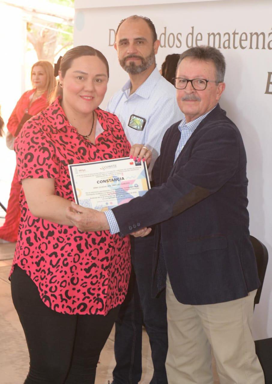 $!Reconocen a docentes de Sinaloa por participación en diplomados de matemáticas y ciencias