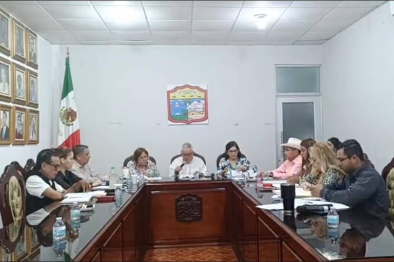 Regidores de Escuinapa rechazan propuesta de comparecencia de encargada del Órgano Interno de Control