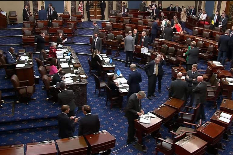 Senado de EU aprueba expropiar bienes a cárteles mexicanos por tráfico de fentanilo