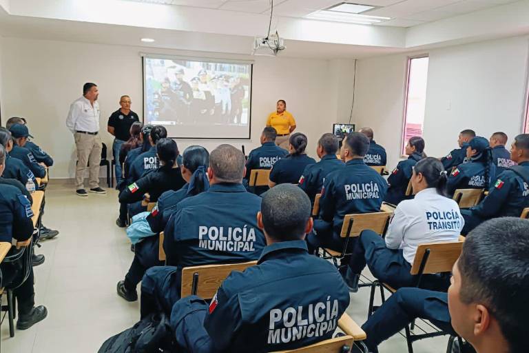Capacitan a policías de Mazatlán sobre primeros auxilios