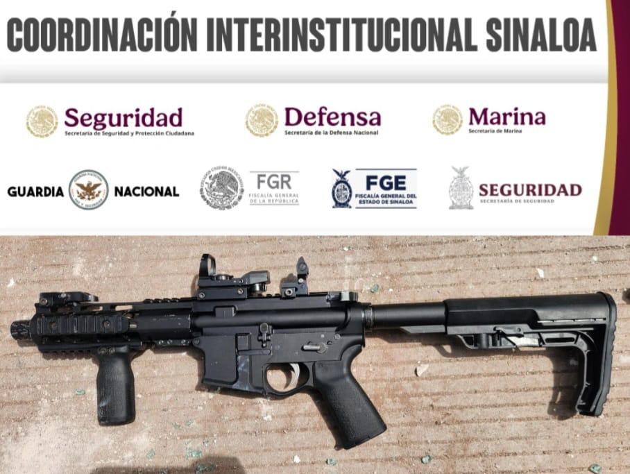 $!Enfrentamiento en La Conquista deja un policía muerto, un detenido herido y arsenal asegurado en Culiacán: SSPE