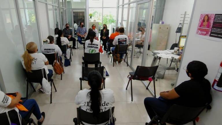Colectivo Sabuesos Guerreras visita Ceaip; se capacitarán en transparencia