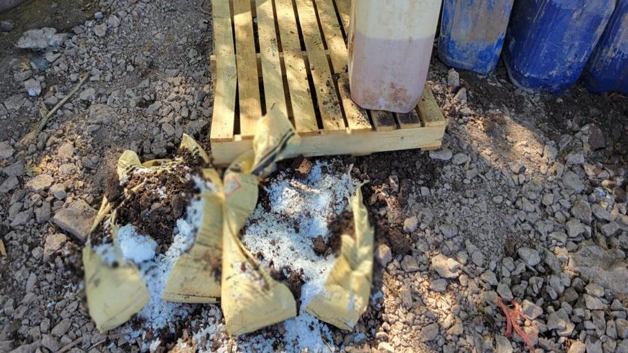 $!Ejército Mexicano desmantela área de concentración de químicos en La Mora, Culiacán