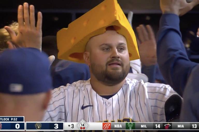 Rodwy Téllez repite jonrón en triunfo de los Cerveceros