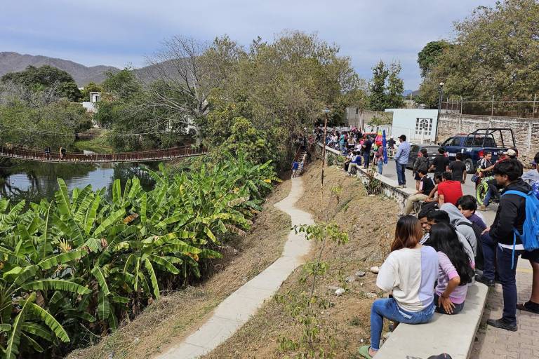 Menor desaparece en Laguna del Iguanero luego de llegar con sus amigos a refrescarse