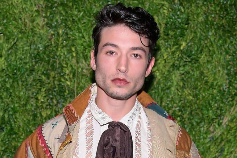 Crea el actor Ezra Miller secta satánica