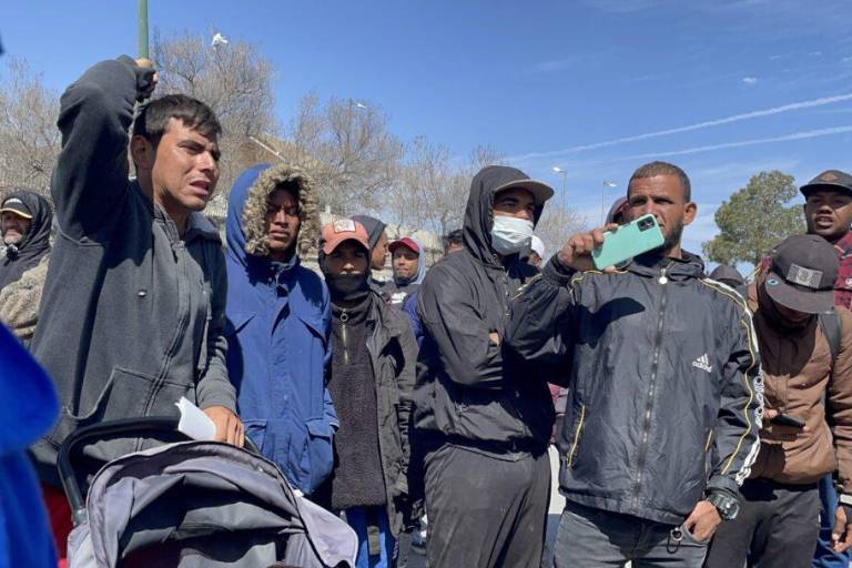 ‘Nos metieron a un calabozo’: migrante describe el lugar de la tragedia en Ciudad Juárez