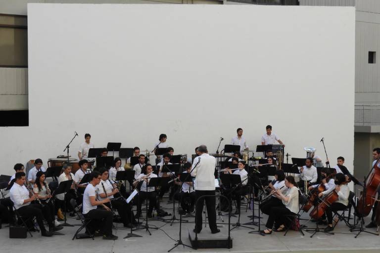 Ofrece concierto la Banda Sinfónica Juvenil en el Ágora del Isic