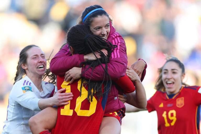 España entra en la historia y llega a semifinales por primera vez