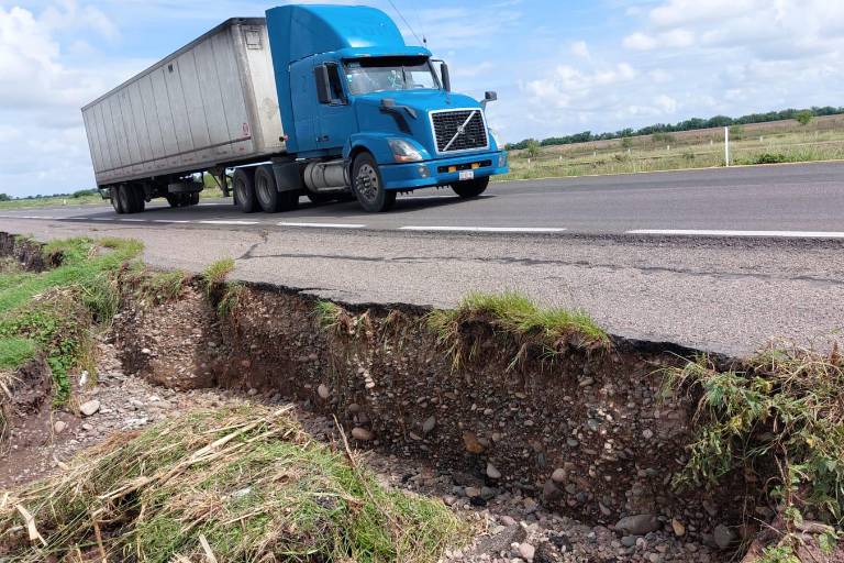 Destrozada la maxipista Culiacán-Mazatlán tras el paso de ‘Nora’