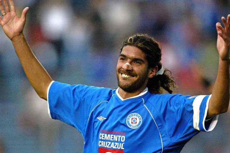 Sebastián ‘Loco’ Abreu se retira del futbol profesional a los 44 años