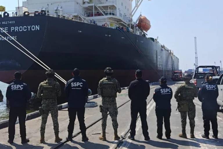 Autoridades federales decomisan 10 millones de litros de diésel en Tamaulipas, anuncia Harfuch