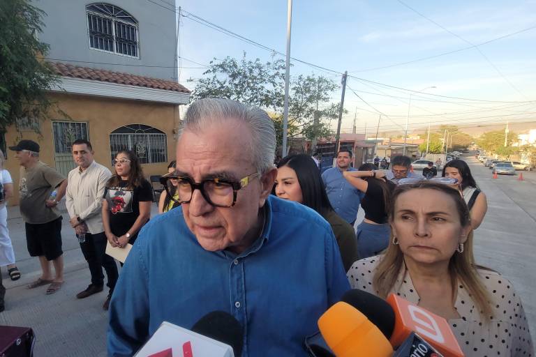 Evade Rocha hablar de uso de armas de policías en sus descansos