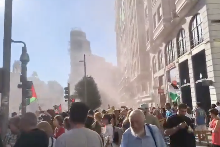 Palestina se impone ante los ojos del mundo; manifestaciones a su favor obligan a cancelar la Vuelta a España