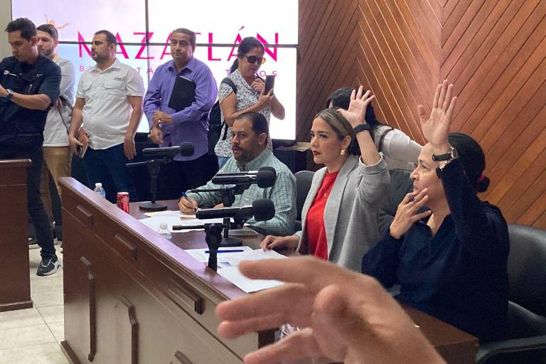 Deroga Cabildo de Mazatlán reformas que transparentaban sesiones del contrato colectivo y de comisiones