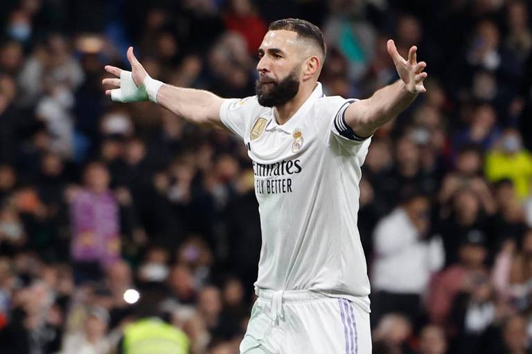Real Madrid vence al Elche con doblete de Benzema