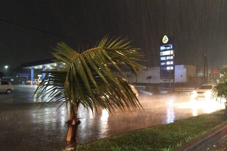 Descartan afectaciones en Mazatlán tras fuertes lluvias por ‘Ileana’