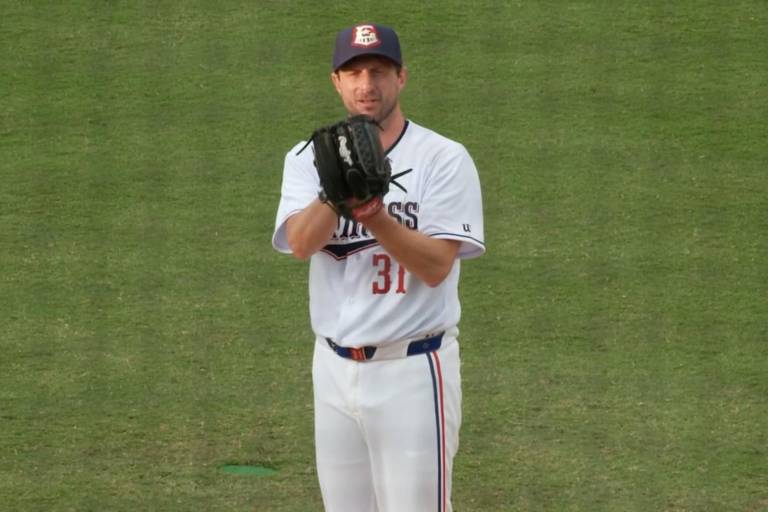 Max Scherzer cerca de volver con Rangers tras otra apertura de rehabilitación