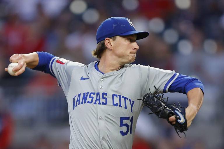 Reales y Rojos negocian posible intercambio Singer-India