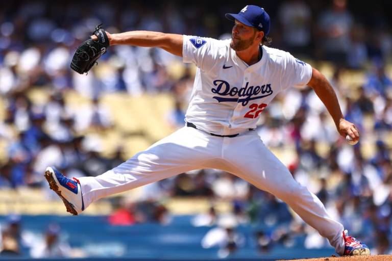 Kershaw vuelve tras cirugía del hombro y Dodgers se imponen a Gigantes