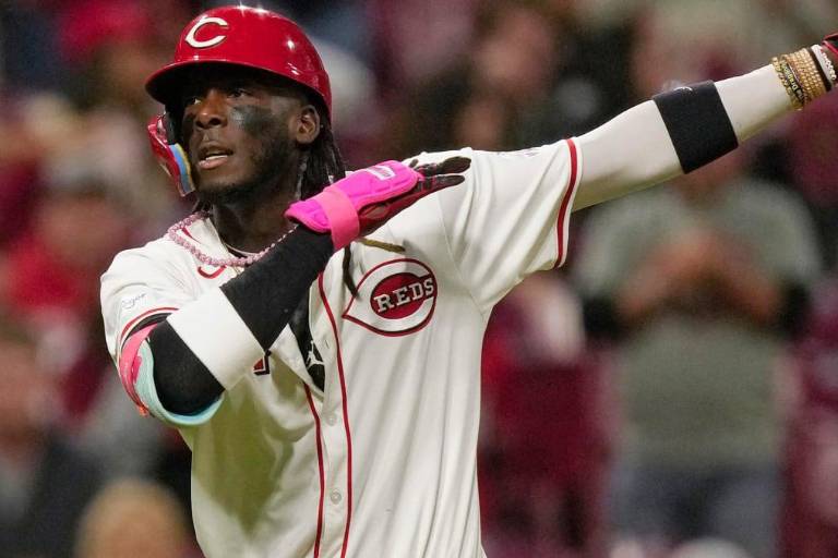 Rojos frena racha de Filis detrás de bambinazos de Elly y Espinal