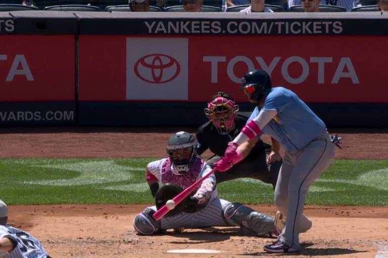 Arozarena y Paredes colaboran en triunfo de Rays ante Yanquis