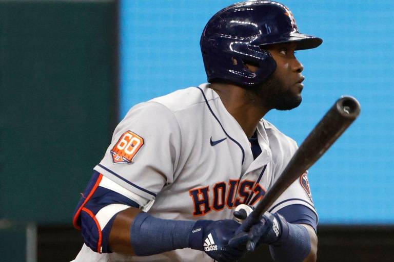 Yordan Álvarez recompensa a lo grande confianza de Astros