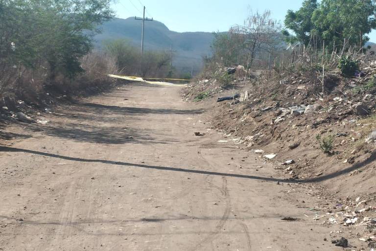 Localizan un hombre sin vida en las inmediaciones de El Barrio, en Culiacán