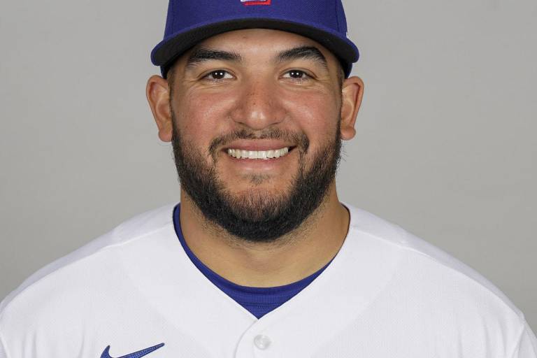 Yanquis refuerzan su receptoría con José Treviño