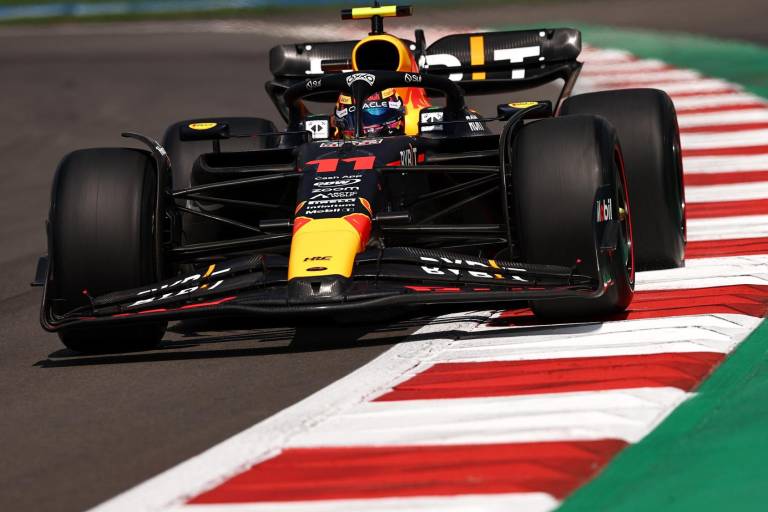 Checo, tercero y quinto en prácticas libres del Gran Premio de la Ciudad de México