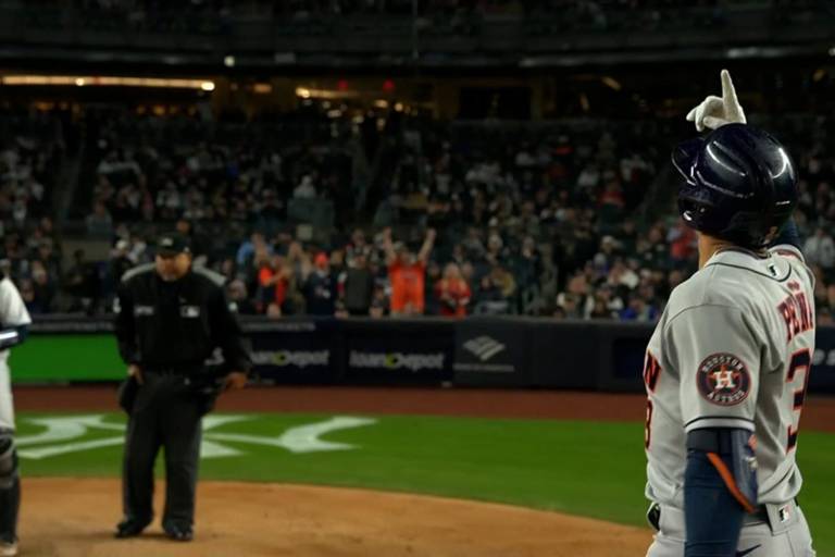 Jeremy Peña fue el Jugador Más Valioso de la SCLA tras jonrón clave en el Juego 4