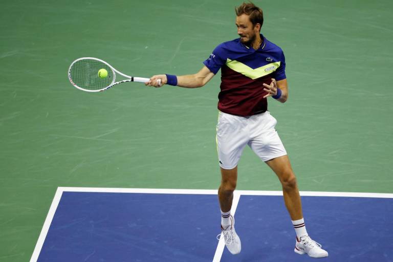 Medvedev deja sin final a Alcaraz en el US Open