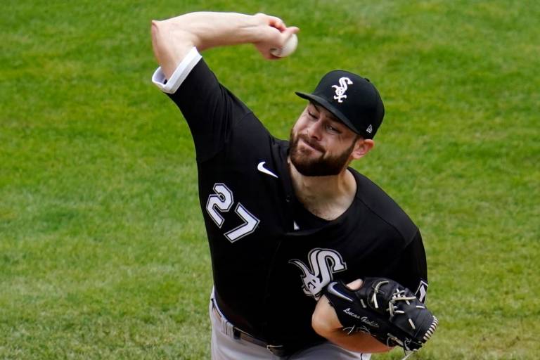 Giolito brilla y Medias Blancas ganan serie a Mellizos