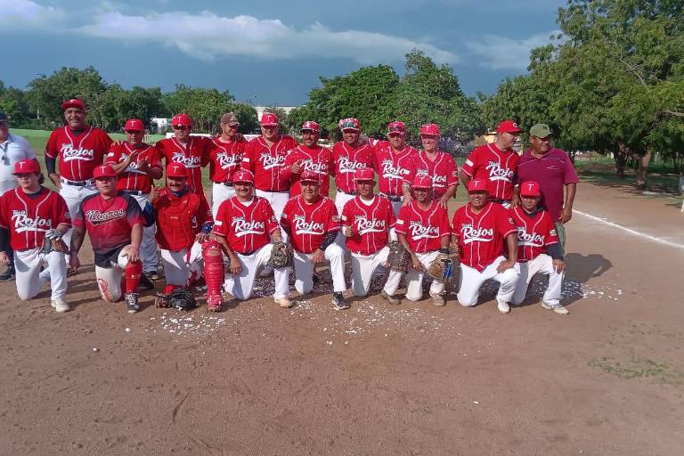 Taxis Rojos se lleva de principio a fin Liga de Beisbol Transportista