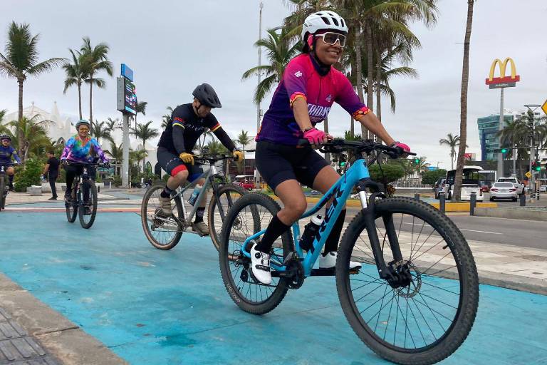 Mujeres mazatlecas se suman a la ‘Rodada de Morras para Morras’