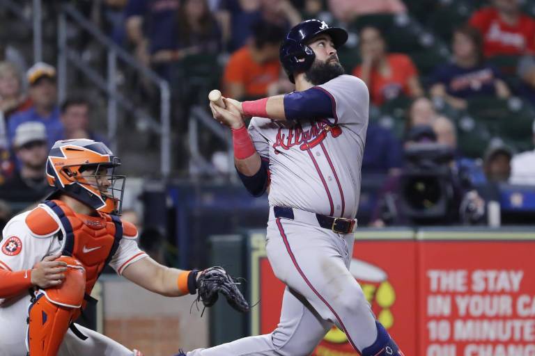 Luis Guillorme pasa de Bravos a Angelinos en un cambio