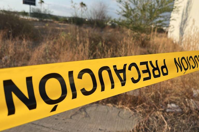 Hallan un hombre sin vida y en avanzado estado de descomposición detrás de una escuela de Navolato