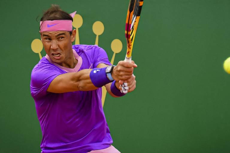 Rafael Nadal regresa con vigor a la tierra batida