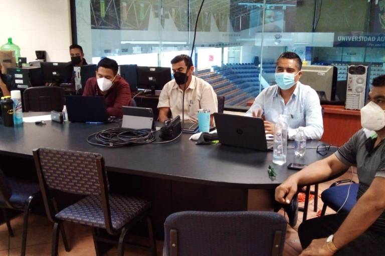 La UAS realiza talleres de actualización deportiva entre su personal docente